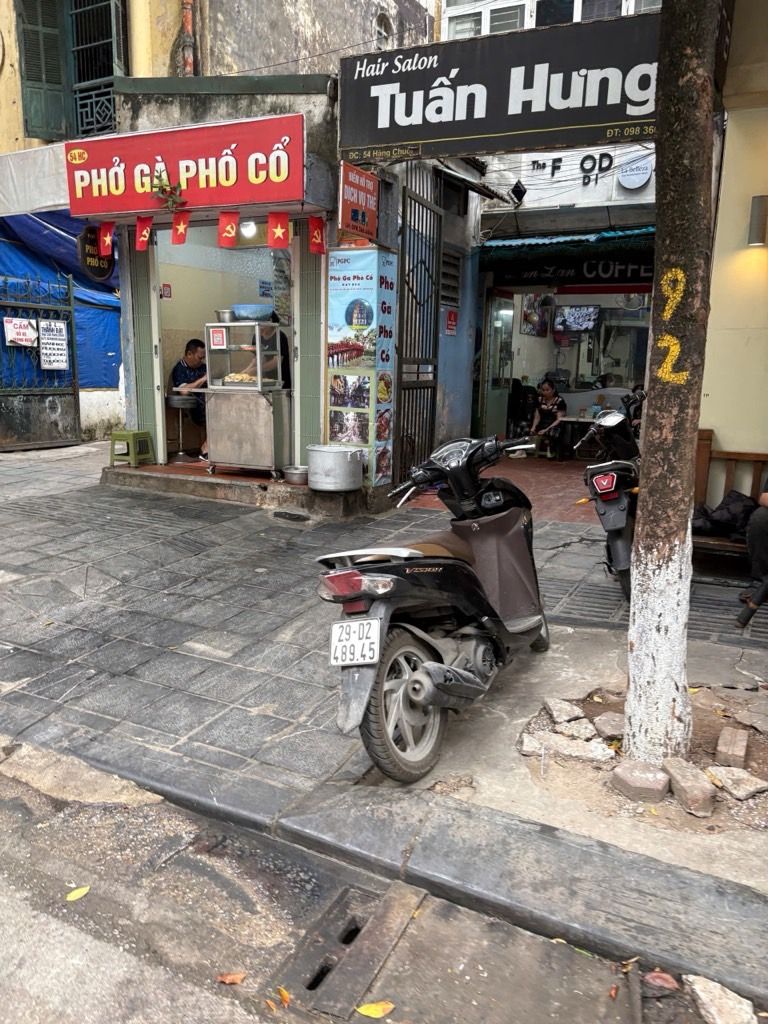 Bán nhà Hàng Chuối - diện tích 16.9m2 1 tầng - Căn hộ trung tâm - giá 3,8 tỷ