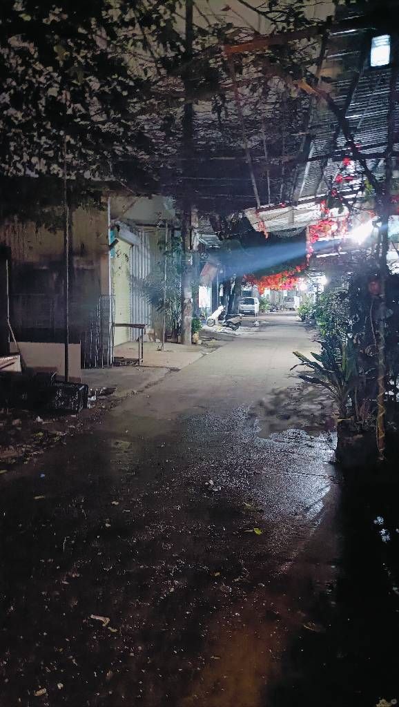 Bán nhà Trần Hoà - diện tích 68m2 2 tầng - Ô tô vào nhà - giá 2,3 tỷ