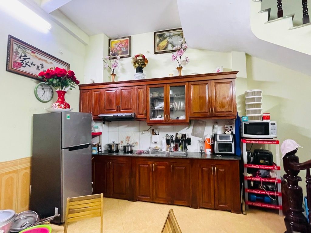 Bán nhà Đại La - diện tích 41.1m2 5 tầng - Ngõ thông tứ tung, 3 đường vào nhà - giá 14,2 tỷ