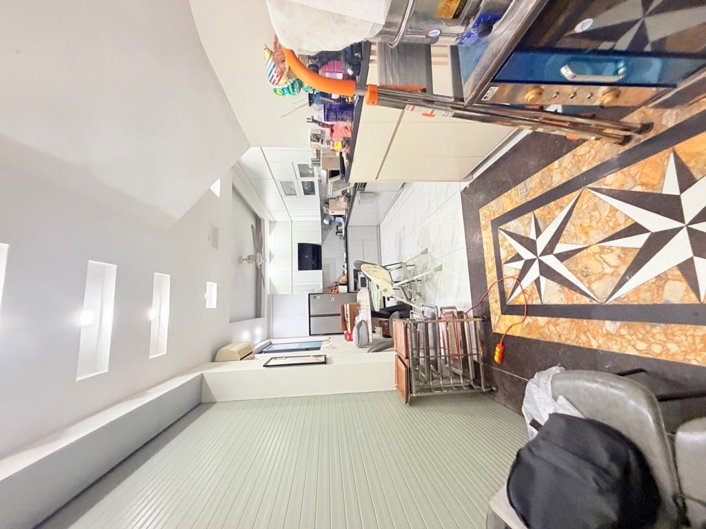 Bán nhà Thái Hà - diện tích 41.8m2 5 tầng - Sổ đỏ nở hậu, chính chủ - giá 16 tỷ