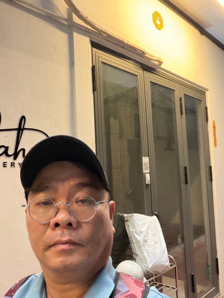 Bán nhà Thái Hà - diện tích 41.8m2 5 tầng - Sổ đỏ nở hậu, chính chủ - giá 16 tỷ