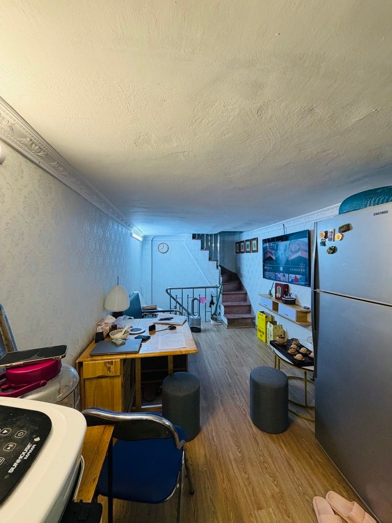 Bán nhà Phương Mai - diện tích 15m2 4 tầng - ngõ thông - giá 5,98 tỷ