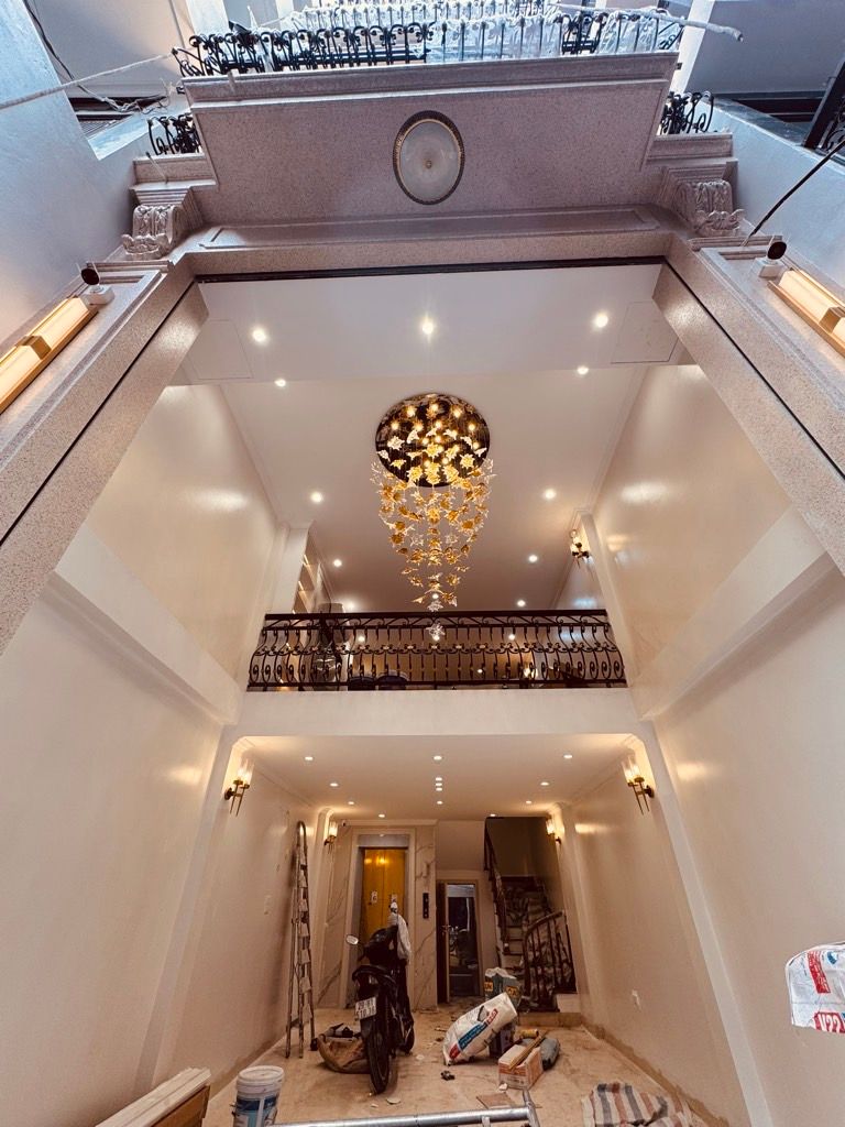 Bán nhà Hoàng Mai - diện tích 45m2 7 tầng - Phân lô khu Đền Lừ - giá 21,6 tỷ