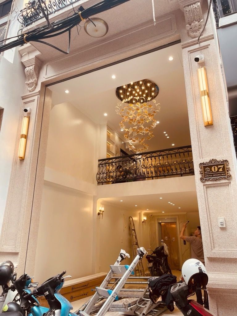 Bán nhà Hoàng Mai - diện tích 45m2 7 tầng - Phân lô khu Đền Lừ - giá 21,6 tỷ