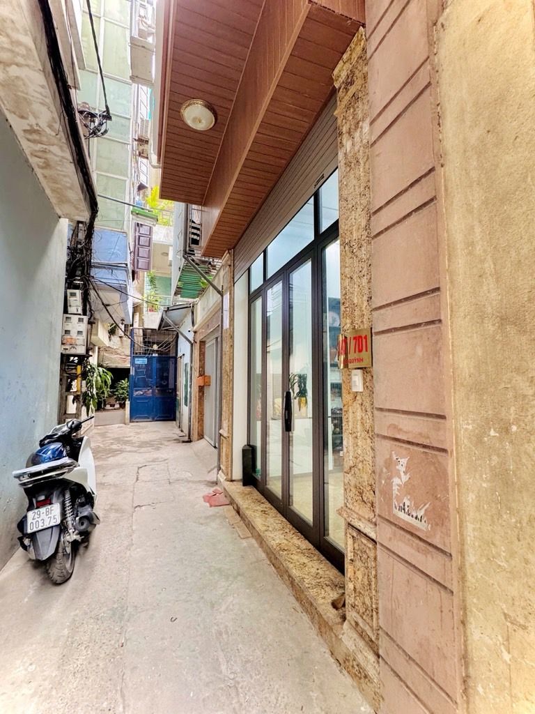 Bán nhà Ngõ Quỳnh - diện tích 29m2 5 tầng - gần ô tô - giá 11,9 tỷ