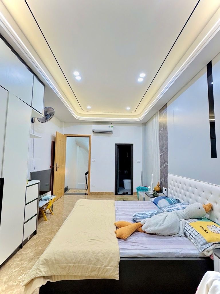 Bán nhà Ngõ Quỳnh - diện tích 29m2 5 tầng - gần ô tô - giá 11,9 tỷ