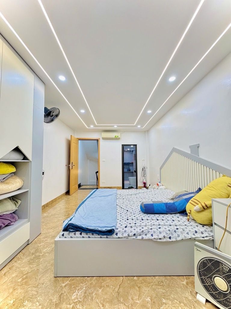 Bán nhà Ngõ Quỳnh - diện tích 29m2 5 tầng - gần ô tô - giá 11,9 tỷ