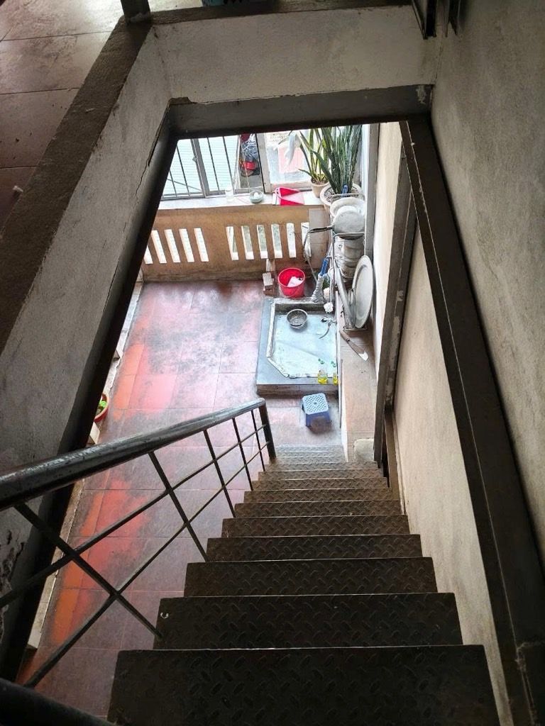 Bán nhà Nguyễn Đức Cảnh - diện tích 56.4m2 4 tầng - ô tô vào nhà - giá 14 tỷ