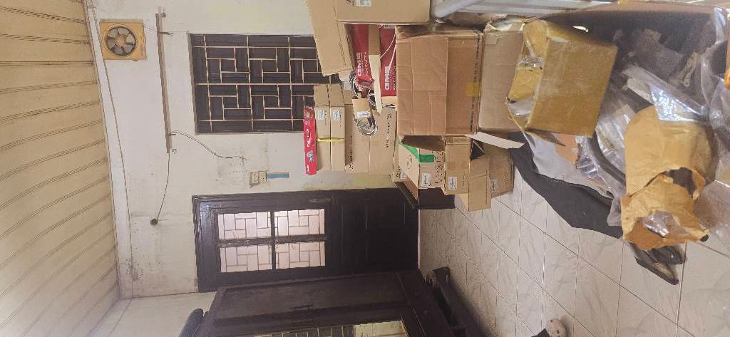 Bán nhà Lê Gia Đỉnh - diện tích 29,6m2 2 tầng - Ô tô tránh - giá 11,8 tỷ