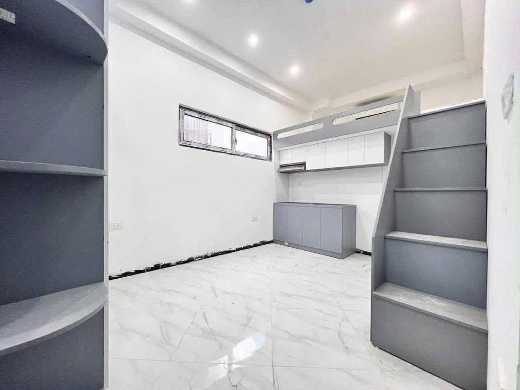 Bán nhà Vũ Tông Phan - diện tích 61.5m2 6 tầng - thang máy - giá 16,2 tỷ