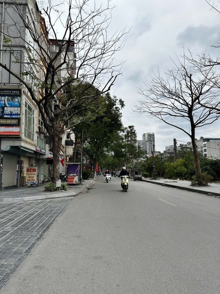 Bán nhà Vũ Tông Phan - diện tích 61.5m2 6 tầng - thang máy - giá 16,2 tỷ