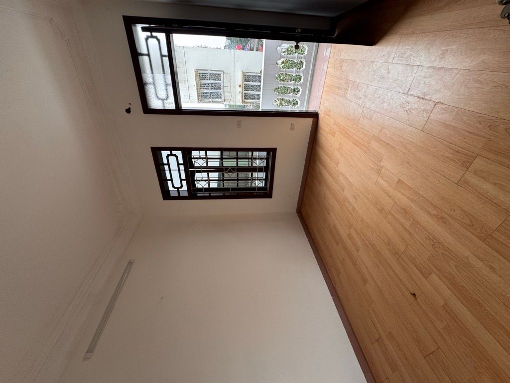 Bán nhà Bạch Mai - diện tích 36,5m2 3 tầng - Lô góc, 2 mặt thoáng - giá 7,5 tỷ