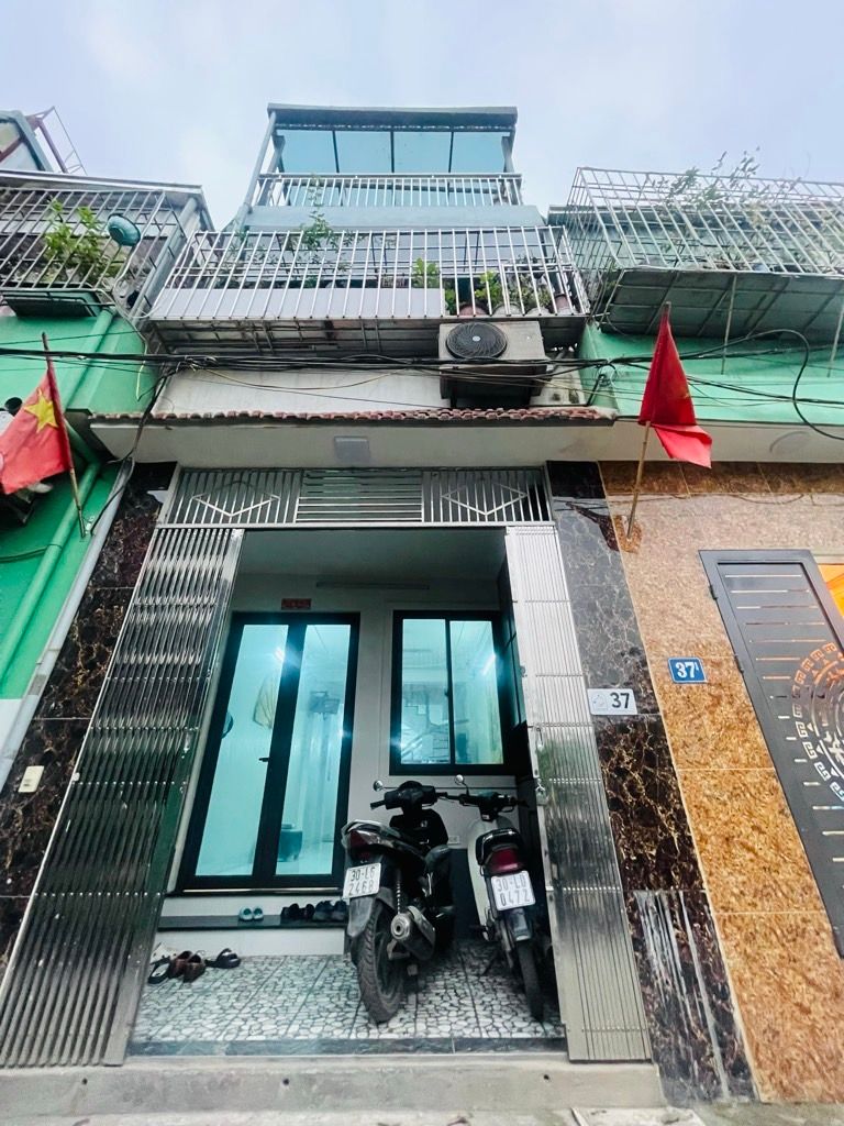 Bán nhà Định Công Hạ - diện tích 52.7m2 1 tầng - gần hồ - giá 2,8 tỷ