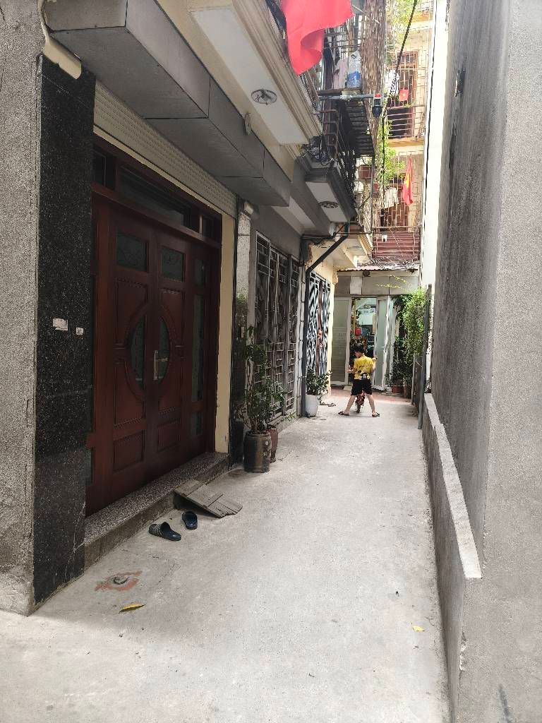 Bán nhà Nam Dư - diện tích 31m2 3 tầng - Cực hiếm - giá 6 tỷ