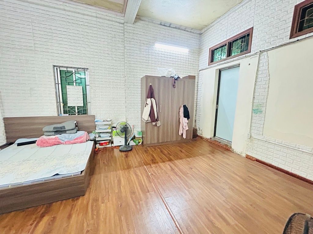 Bán nhà Thanh Lân - diện tích 73,4m2 3 tầng - Kinh doanh sầm uất - giá 21,5 tỷ