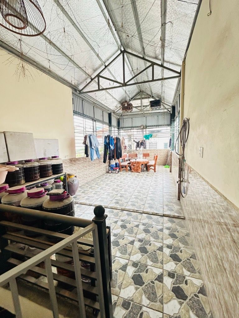 Bán nhà Thanh Lân - diện tích 73,4m2 3 tầng - Kinh doanh sầm uất - giá 21,5 tỷ