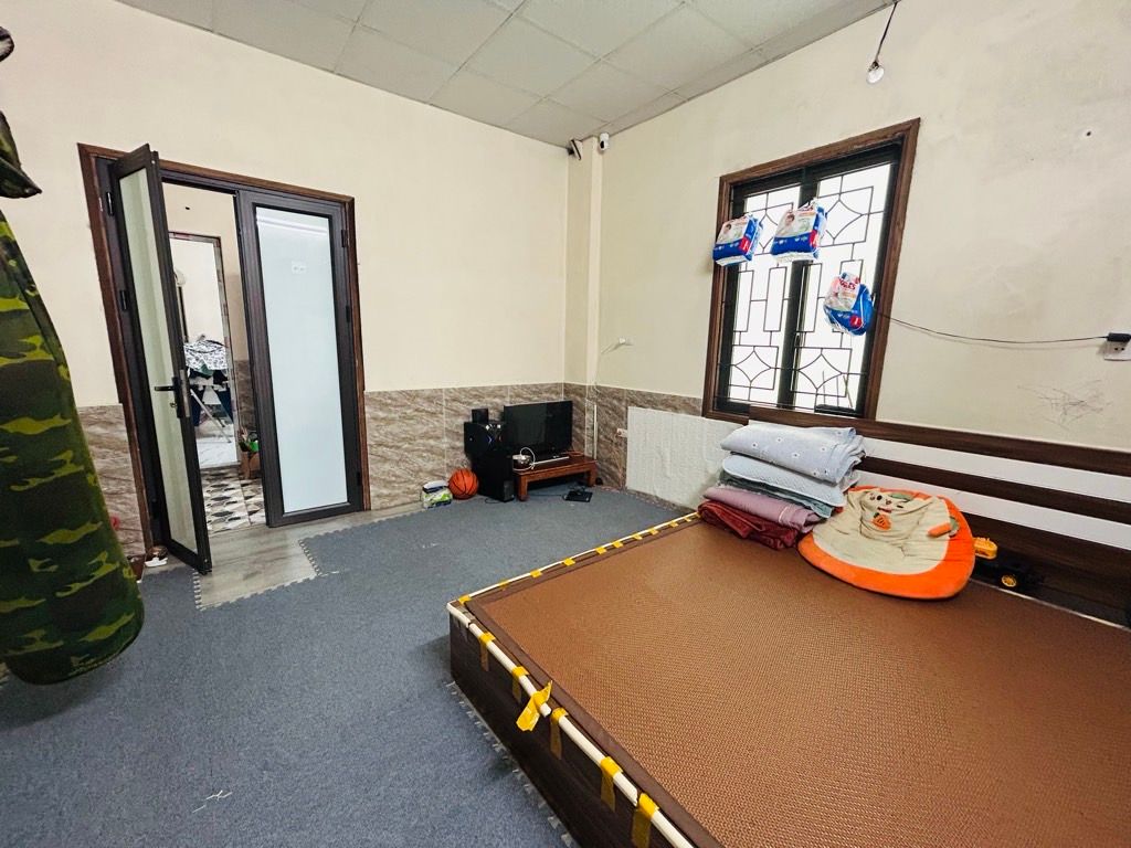 Bán nhà Thanh Lân - diện tích 73,4m2 3 tầng - Kinh doanh sầm uất - giá 21,5 tỷ