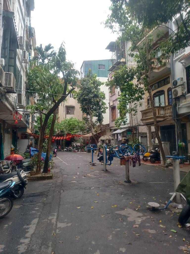 Bán nhà Văn Hương - diện tích 26m2 4 tầng - Lô góc hai thoáng - giá 9 tỷ