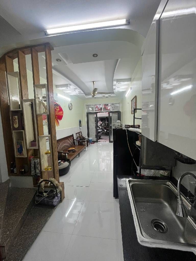 Bán nhà Văn Hương - diện tích 26m2 4 tầng - Lô góc hai thoáng - giá 9 tỷ