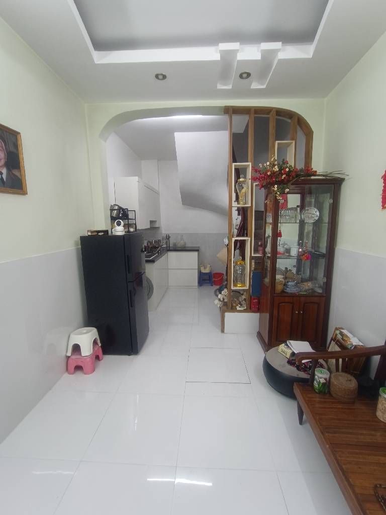 Bán nhà Văn Hương - diện tích 26m2 4 tầng - Lô góc hai thoáng - giá 9 tỷ