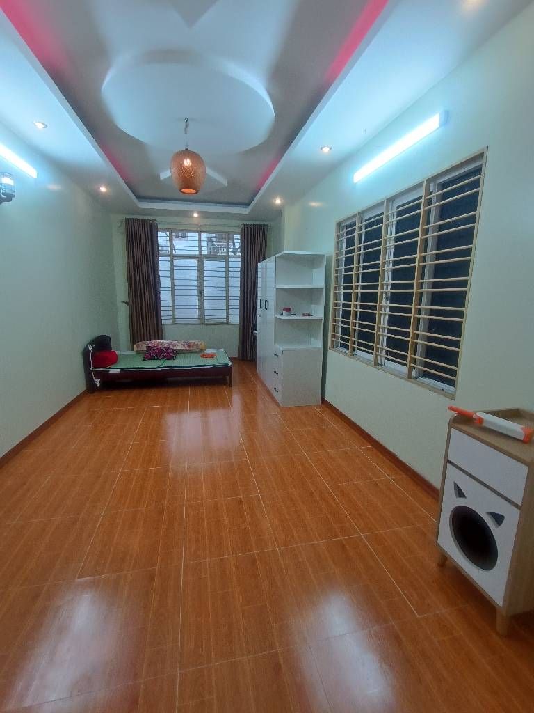 Bán nhà Văn Hương - diện tích 26m2 4 tầng - Lô góc hai thoáng - giá 9 tỷ