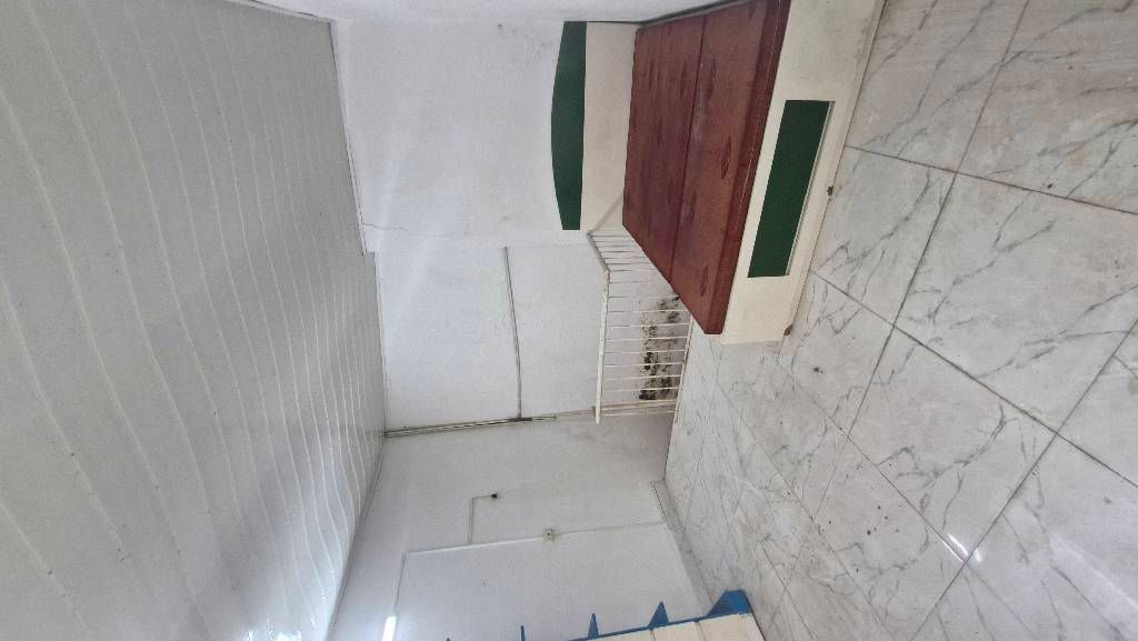 Bán nhà Thái Hà - diện tích 22m2 2 tầng - Ô tô đỗ cổng - giá 2,35 tỷ