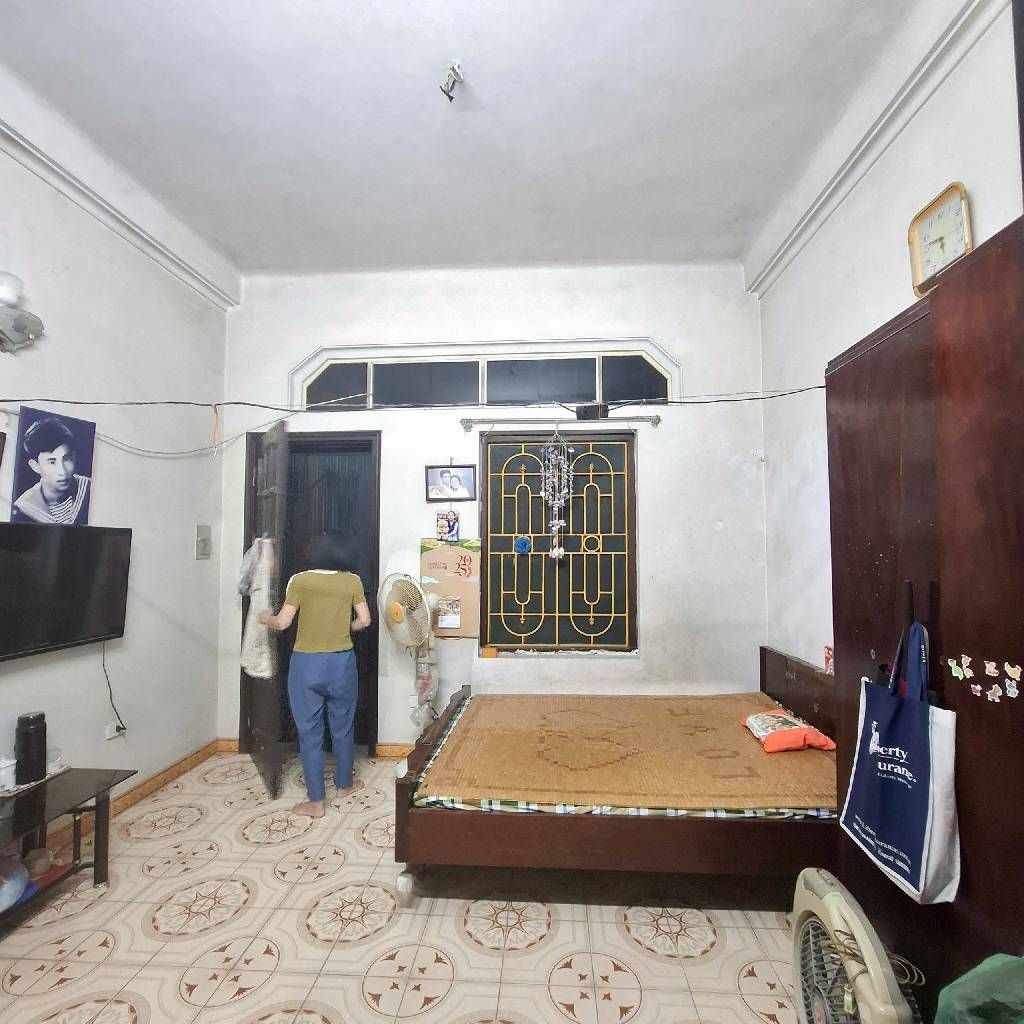 Bán nhà Bùi Ngọc Dương - diện tích 41m2 4 tầng - Lô góc thoáng sáng - giá 8,8 tỷ