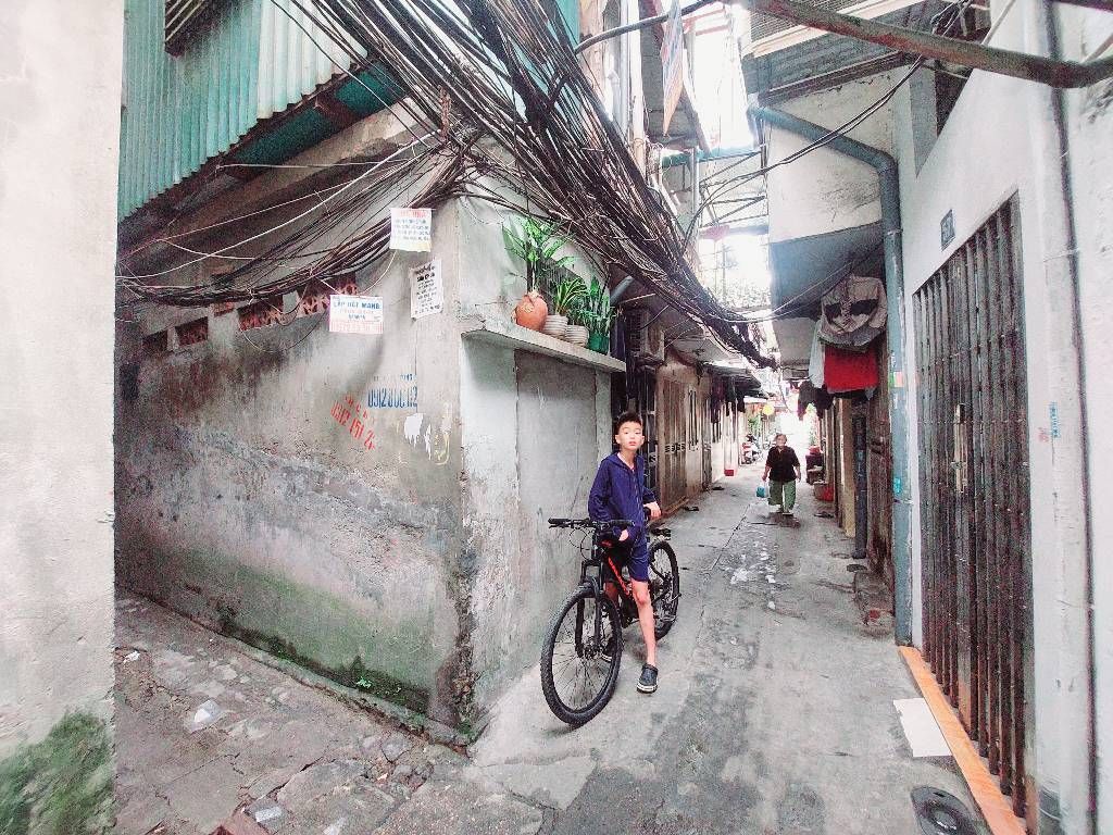 Bán nhà Tương Mai - diện tích 15,5m2 1 tầng - Căn hộ tập thể tầng 1, có gác xép - giá 1,5 tỷ