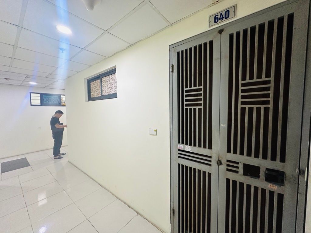 Bán nhà Nguyễn Xiển - diện tích 60m2 6 tầng - nhà đẹp hiếm có - giá 3,9 tỷ