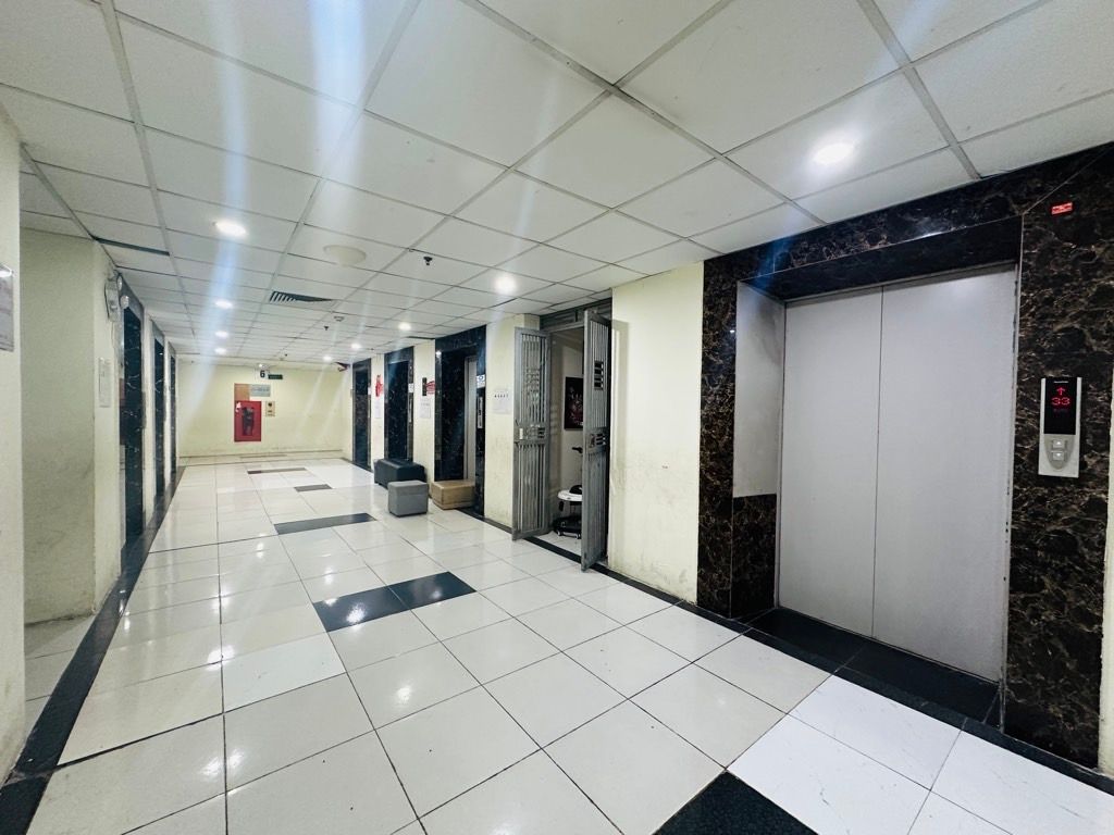 Bán nhà Nguyễn Xiển - diện tích 60m2 6 tầng - nhà đẹp hiếm có - giá 3,9 tỷ