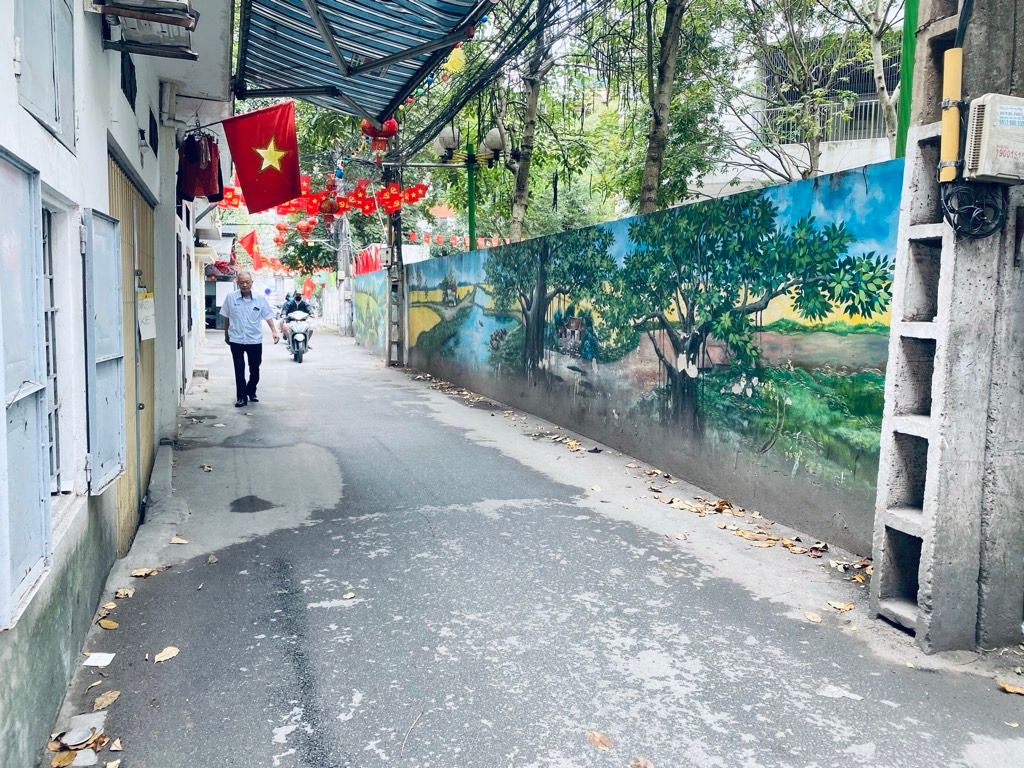 Bán nhà Nguyễn Trãi - diện tích 44,3m2 1 tầng - Tập thể tầng 1 - giá 5,8 tỷ