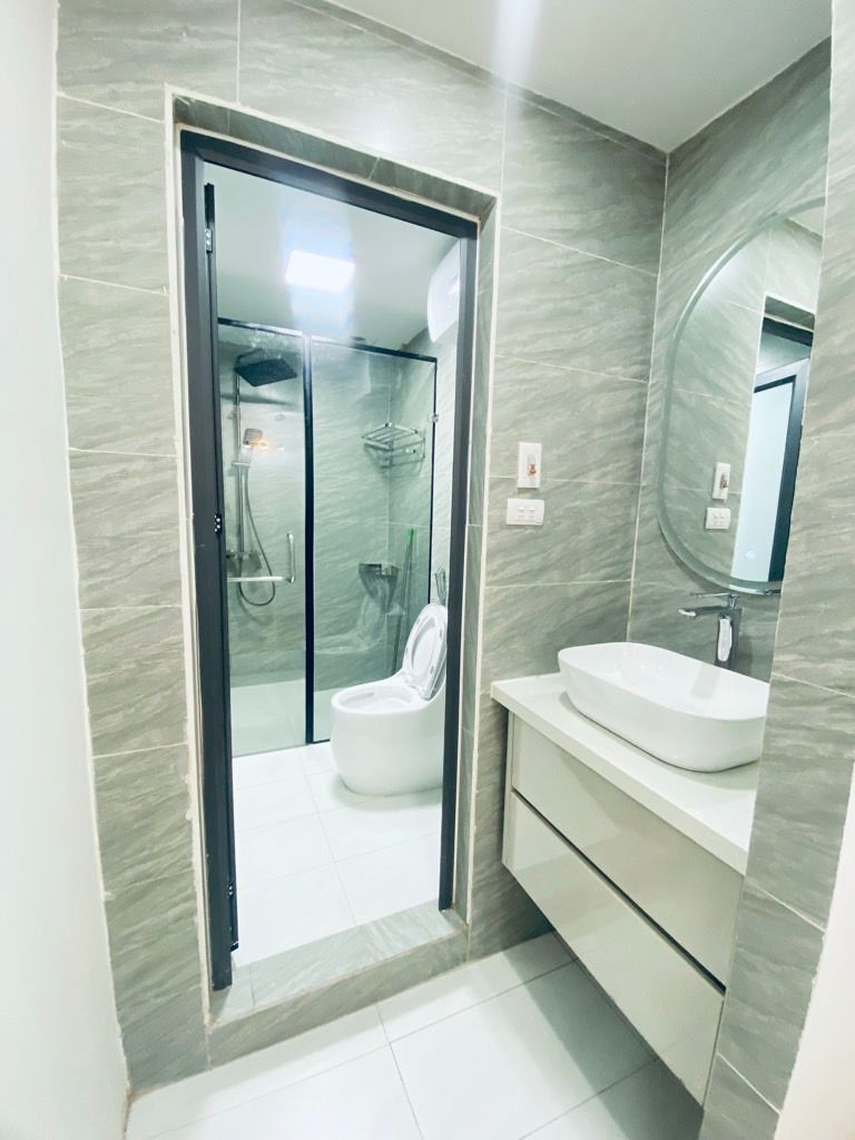 Bán nhà Nguyễn Trãi - diện tích 44,3m2 1 tầng - Tập thể tầng 1 - giá 5,8 tỷ