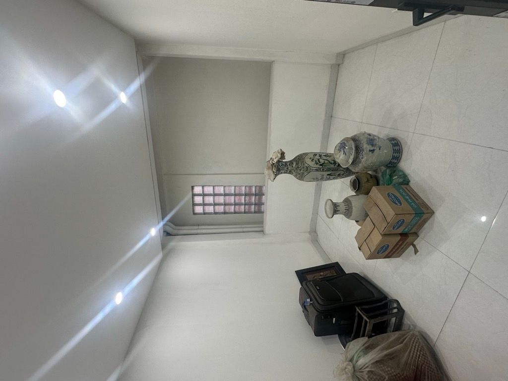 Bán nhà Chùa Vua - diện tích 47m2 4 tầng - Nhà đẹp ở luôn - giá 12,2 tỷ