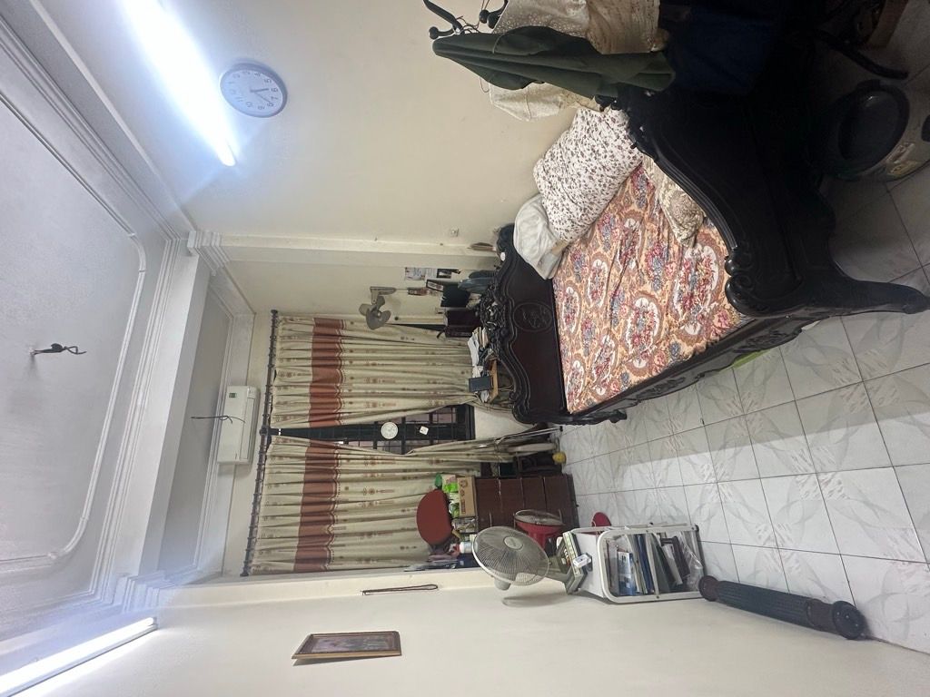 Bán nhà Chùa Vua - diện tích 46m2 5 tầng - mặt phố - giá 15,2 tỷ