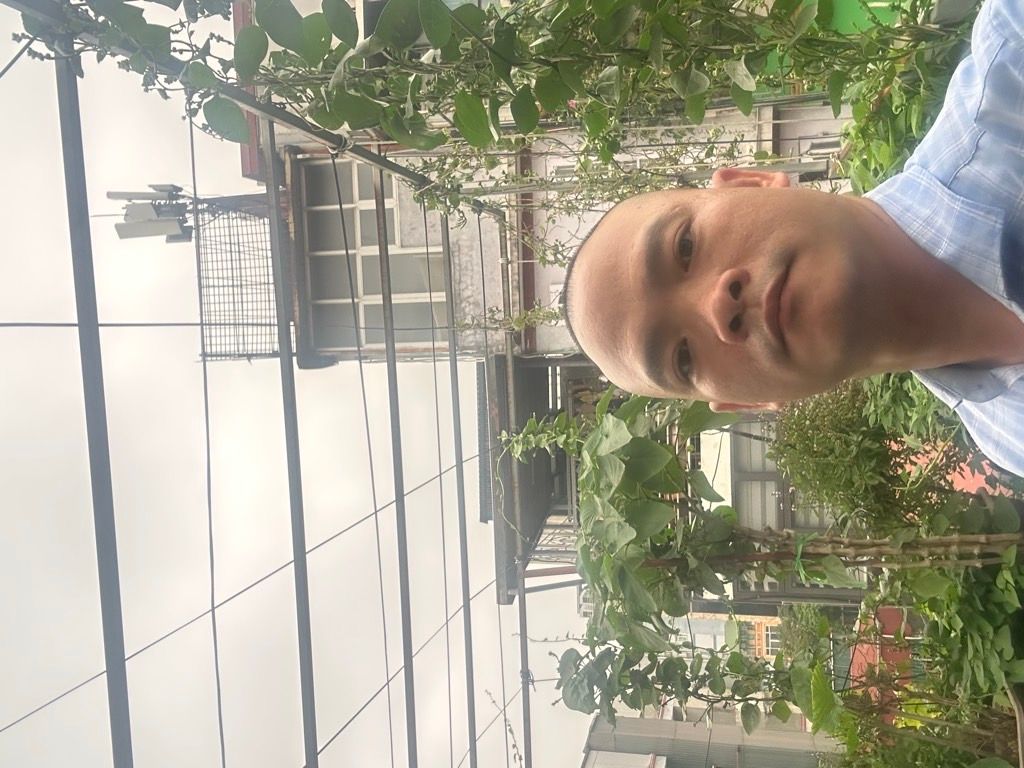 Bán nhà Chùa Vua - diện tích 46m2 5 tầng - mặt phố - giá 15,2 tỷ