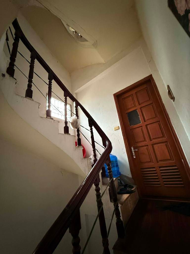 Bán nhà Trương Định - diện tích 47m2 5 tầng - SIÊU PHẨM MẶT PHỐ - MUA 1 ĐƯỢC 2 - KINH DOANH SIÊU TỐT - giá 18,3 tỷ