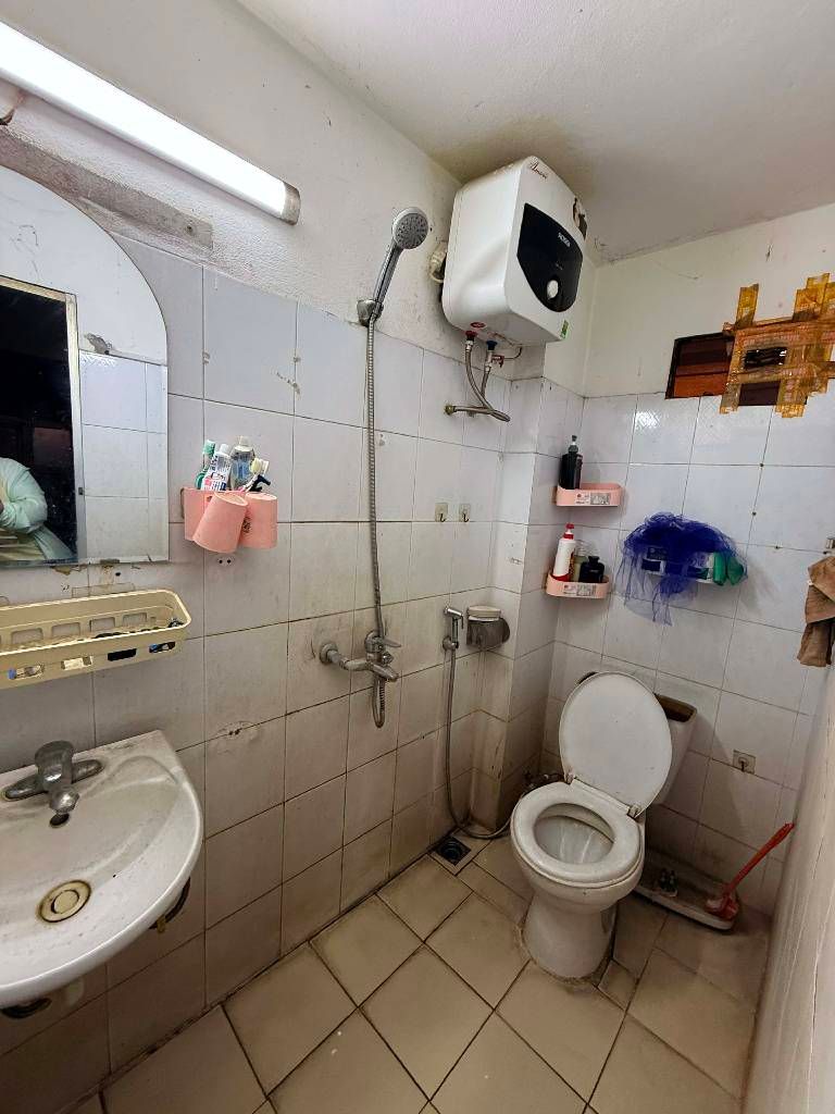 Bán nhà Trương Định - diện tích 47m2 5 tầng - SIÊU PHẨM MẶT PHỐ - MUA 1 ĐƯỢC 2 - KINH DOANH SIÊU TỐT - giá 18,3 tỷ