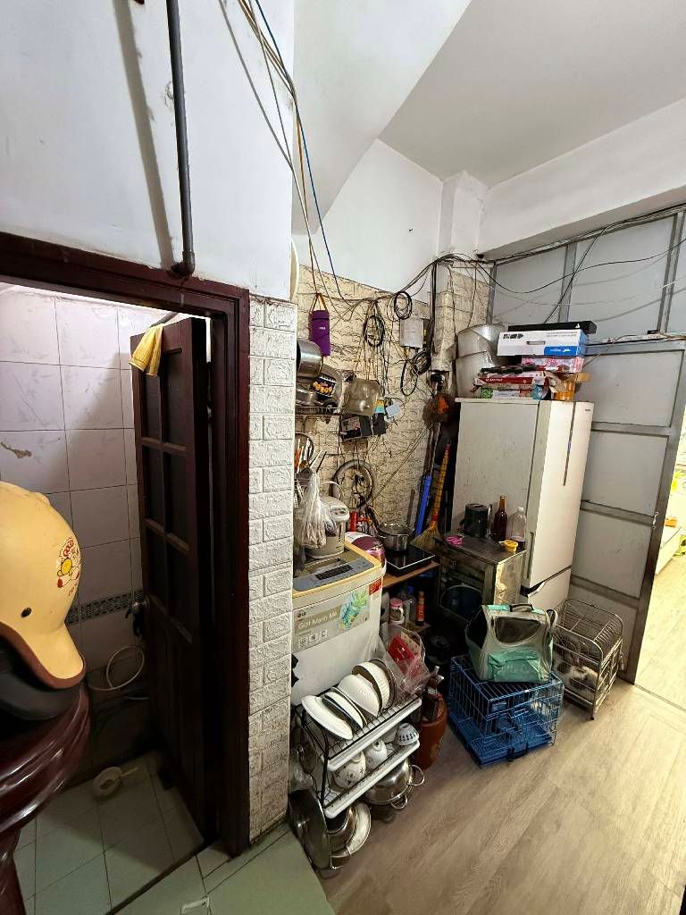 Bán nhà Trương Định - diện tích 47m2 5 tầng - SIÊU PHẨM MẶT PHỐ - MUA 1 ĐƯỢC 2 - KINH DOANH SIÊU TỐT - giá 18,3 tỷ