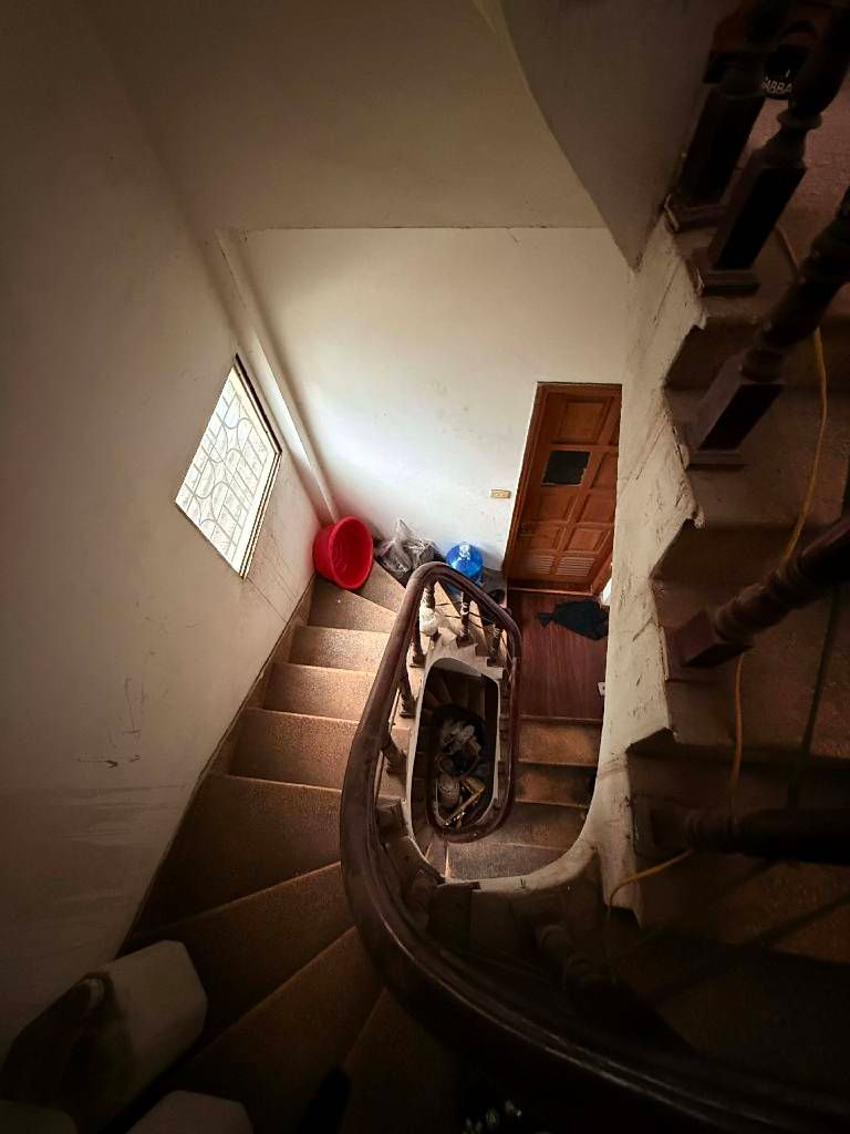 Bán nhà Trương Định - diện tích 47m2 5 tầng - SIÊU PHẨM MẶT PHỐ - MUA 1 ĐƯỢC 2 - KINH DOANH SIÊU TỐT - giá 18,3 tỷ