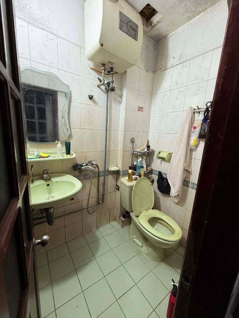 Bán nhà Trương Định - diện tích 47m2 5 tầng - SIÊU PHẨM MẶT PHỐ - MUA 1 ĐƯỢC 2 - KINH DOANH SIÊU TỐT - giá 18,3 tỷ