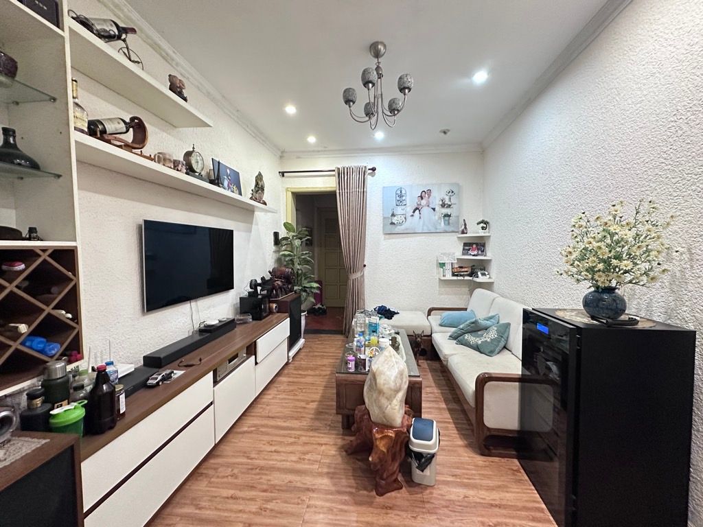 Bán nhà Cát Linh - diện tích 88.1m2 2 tầng - Ô tô kinh doanh - giá 12,7 tỷ