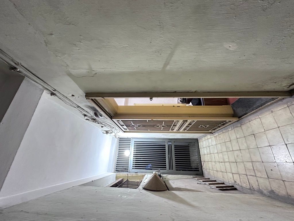 Bán nhà Cát Linh - diện tích 88.1m2 2 tầng - Ô tô kinh doanh - giá 12,7 tỷ