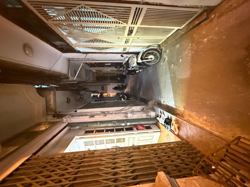 Bán nhà Thịnh Hào - diện tích 19,2m2 4 tầng - Hiếm hàng sắp tuyệt chủng - giá 6 tỷ