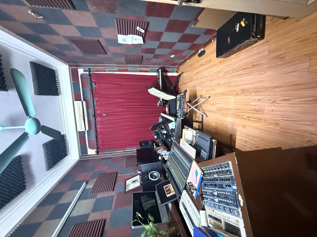 Bán nhà Thịnh Hào - diện tích 19,2m2 4 tầng - Hiếm hàng sắp tuyệt chủng - giá 6 tỷ