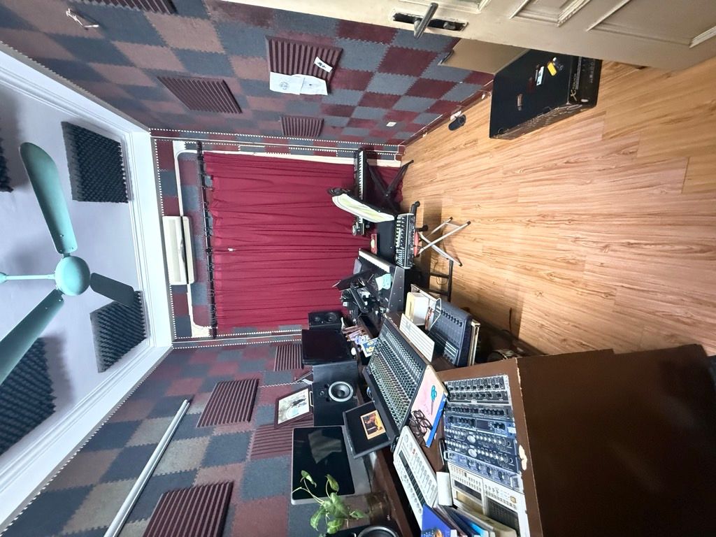 Bán nhà Thịnh Hào - diện tích 19,2m2 4 tầng - Hiếm hàng sắp tuyệt chủng - giá 6 tỷ