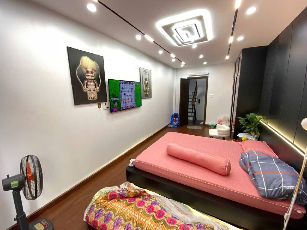 Bán nhà Ngõ Quỳnh - diện tích 30m2 5 tầng - Nhà 5 tầng xây mới, nội thất liền tường - giá 8,95 tỷ