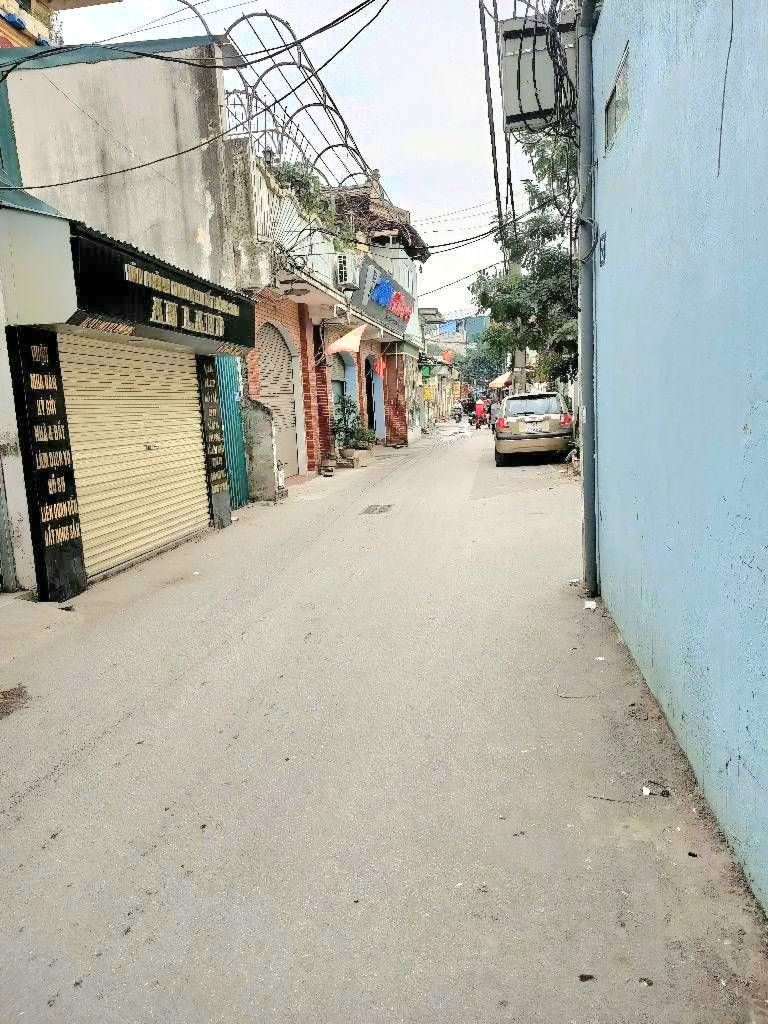 Bán nhà Vĩnh Hưng - diện tích 37m2 4 tầng - ô tô tránh - giá 8 tỷ