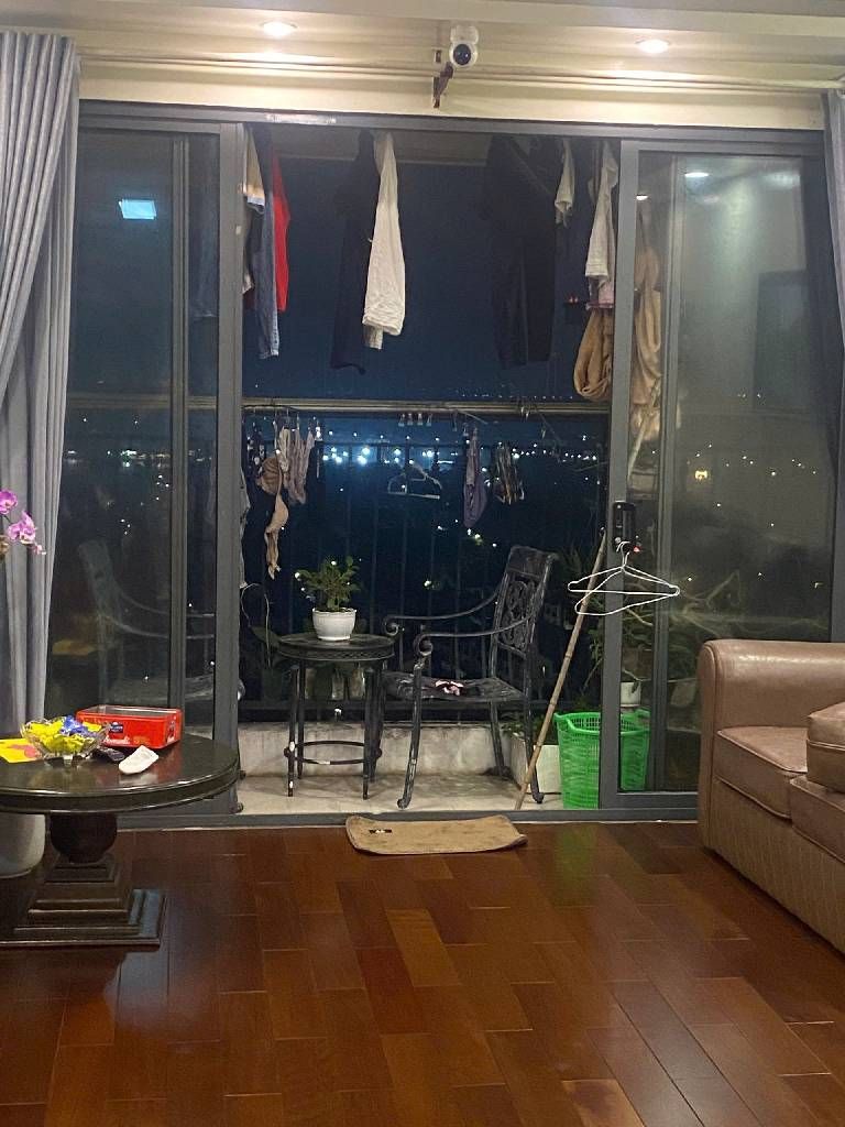 Bán nhà Tam Trinh - diện tích 96.8m2 1 tầng - Căn hộ 3 phòng ngủ - giá 8,6 tỷ