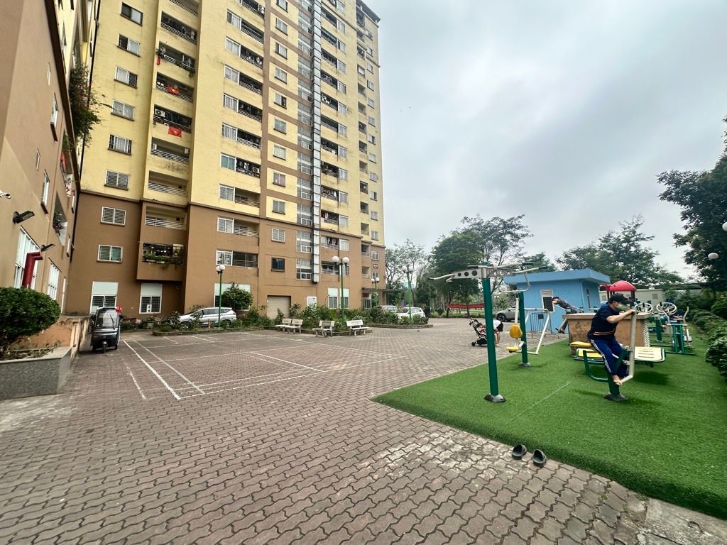 Bán nhà Vĩnh Hoàng - diện tích 77m2 3 tầng - ô tô tránh - giá 6 tỷ