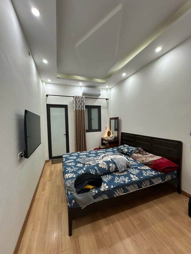 Bán nhà Dương Văn Bé - diện tích 30m2 4 tầng - Nhà mới full nội thất - giá 7,5 tỷ